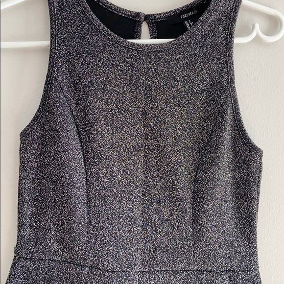 Forever 21 romper - Picture 5 of 7